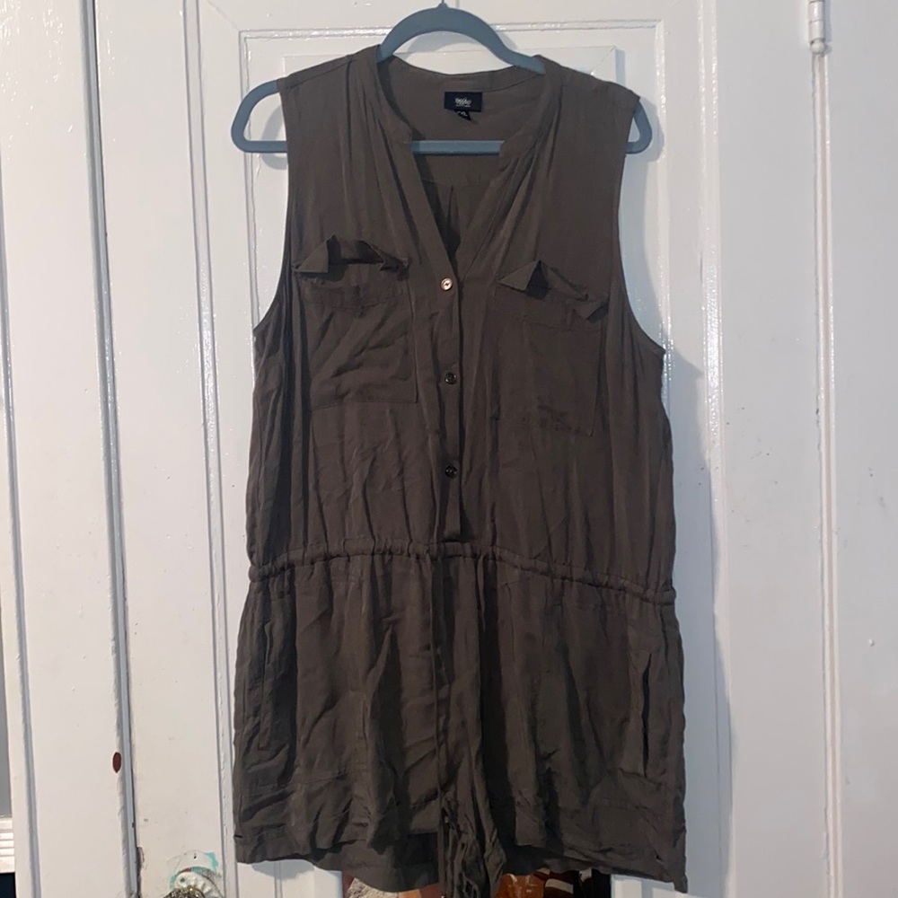 Mossimo romper.